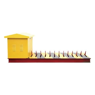 Kẻ sát nhân lốp xe chôn nông trên đường